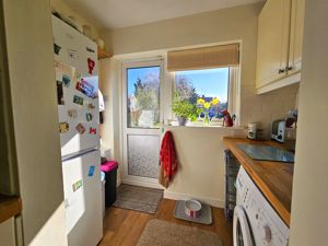 Photo 16- click for photo gallery